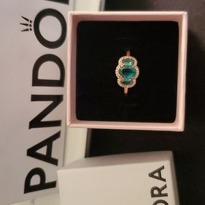 Pandora Ring